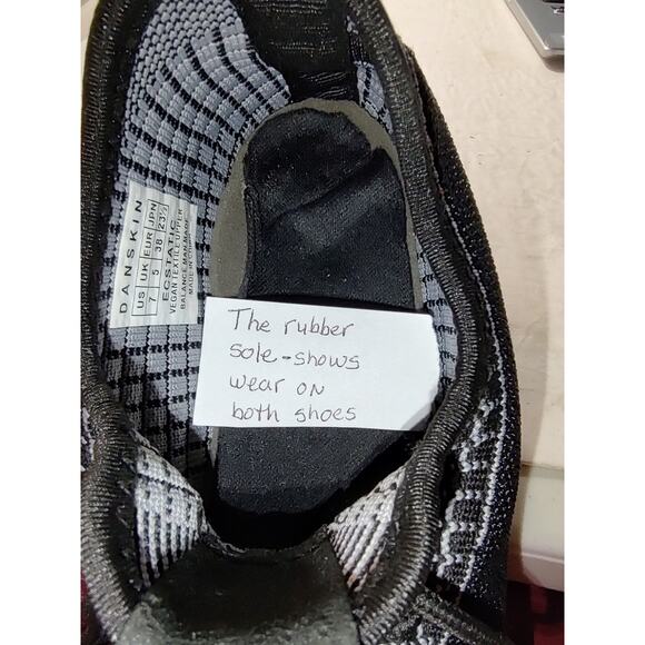 Danskin Woman Ecstatic Black Vegan Stretchy Knit Upper Sneakers Size 7 Athletic - Picture 15 of 16